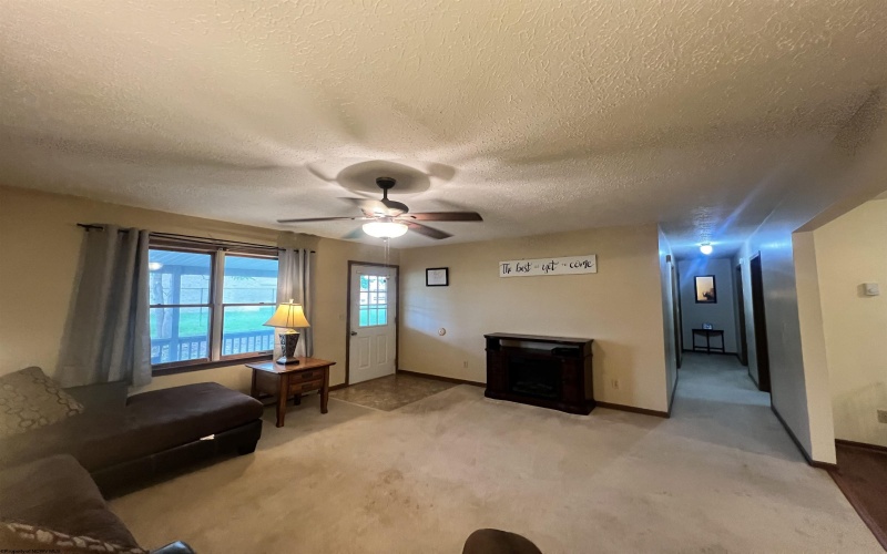 112 Richland Street, West Milford, West Virginia 26451, 3 Bedrooms Bedrooms, 6 Rooms Rooms,1 BathroomBathrooms,Single Family Detached,For Sale,Richland,10159491