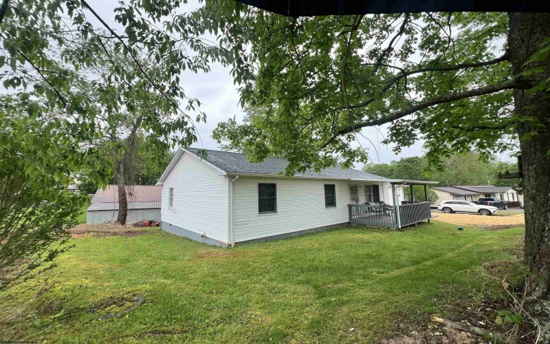 112 Richland Street, West Milford, West Virginia 26451, 3 Bedrooms Bedrooms, 6 Rooms Rooms,1 BathroomBathrooms,Single Family Detached,For Sale,Richland,10159491