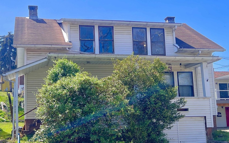 11 Park Avenue, Westover, West Virginia 26505, 3 Bedrooms Bedrooms, 8 Rooms Rooms,1 BathroomBathrooms,Single Family Detached,For Sale,Park,10159486