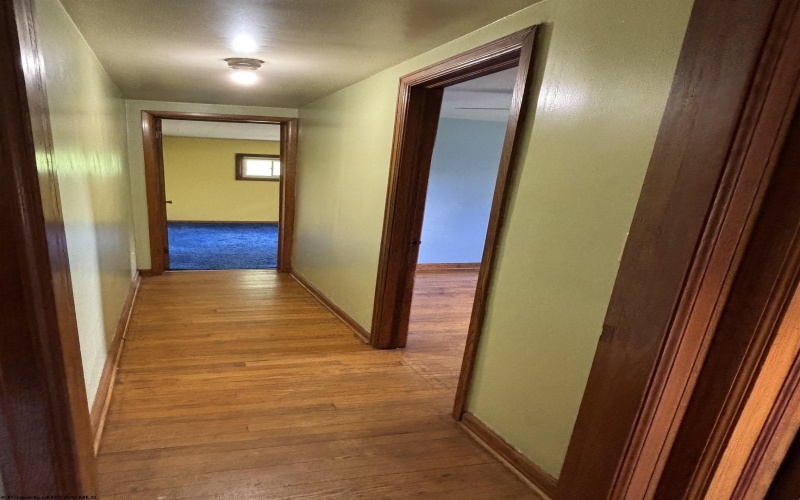 112 Center Street, Kingwood, West Virginia 26537, 3 Bedrooms Bedrooms, 6 Rooms Rooms,1 BathroomBathrooms,Single Family Detached,For Sale,Center,10159511