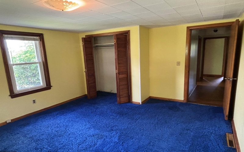 112 Center Street, Kingwood, West Virginia 26537, 3 Bedrooms Bedrooms, 6 Rooms Rooms,1 BathroomBathrooms,Single Family Detached,For Sale,Center,10159511