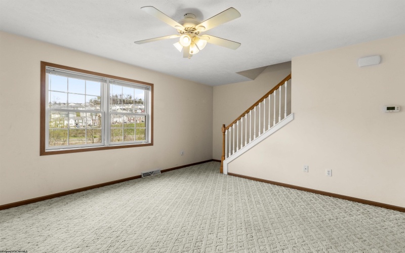 838 Quadrilla Street, Morgantown, West Virginia 26505, 3 Bedrooms Bedrooms, 7 Rooms Rooms,2 BathroomsBathrooms,Single Family Attached,For Sale,Quadrilla,10159505