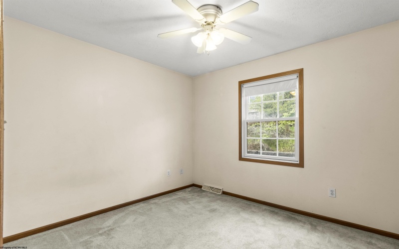 838 Quadrilla Street, Morgantown, West Virginia 26505, 3 Bedrooms Bedrooms, 7 Rooms Rooms,2 BathroomsBathrooms,Single Family Attached,For Sale,Quadrilla,10159505