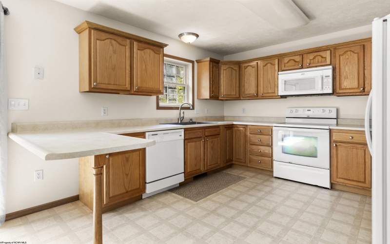 838 Quadrilla Street, Morgantown, West Virginia 26505, 3 Bedrooms Bedrooms, 7 Rooms Rooms,2 BathroomsBathrooms,Single Family Attached,For Sale,Quadrilla,10159505