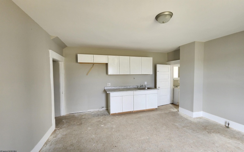 600 Linden Avenue, Clarksburg, West Virginia 26301, ,Multi-unit/income,For Sale,Linden,10159501