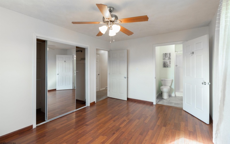 111 Brentwood Drive, Bridgeport, West Virginia 26330, 3 Bedrooms Bedrooms, 8 Rooms Rooms,2 BathroomsBathrooms,Single Family Detached,For Sale,Brentwood,10159507