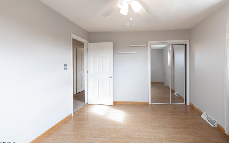 111 Brentwood Drive, Bridgeport, West Virginia 26330, 3 Bedrooms Bedrooms, 8 Rooms Rooms,2 BathroomsBathrooms,Single Family Detached,For Sale,Brentwood,10159507