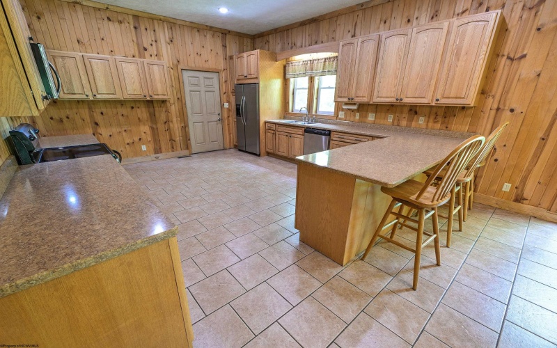 537 Coal Bank Hill Road, Fairmont, West Virginia 26554, 4 Bedrooms Bedrooms, 8 Rooms Rooms,3 BathroomsBathrooms,Single Family Detached,For Sale,Coal Bank Hill,10159504