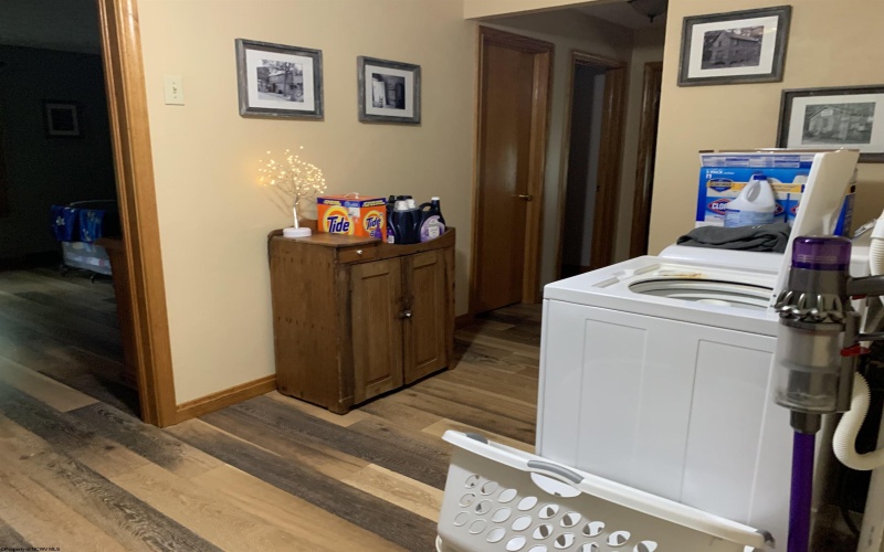 382 Knoll View Road, Mount Clare, West Virginia 26408, 3 Bedrooms Bedrooms, 7 Rooms Rooms,2 BathroomsBathrooms,Single Family Detached,For Sale,Knoll View,10159502