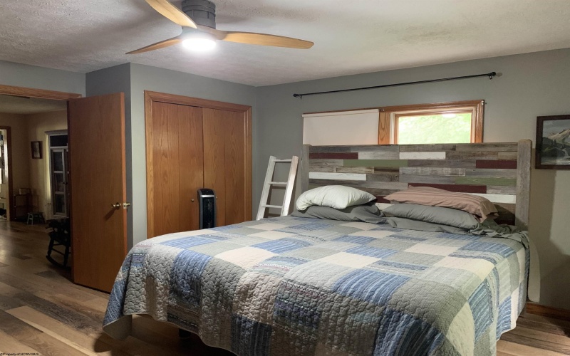 382 Knoll View Road, Mount Clare, West Virginia 26408, 3 Bedrooms Bedrooms, 7 Rooms Rooms,2 BathroomsBathrooms,Single Family Detached,For Sale,Knoll View,10159502
