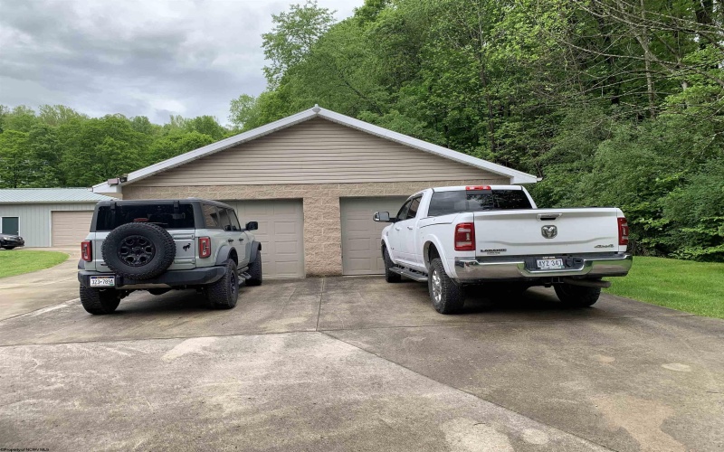 382 Knoll View Road, Mount Clare, West Virginia 26408, 3 Bedrooms Bedrooms, 7 Rooms Rooms,2 BathroomsBathrooms,Single Family Detached,For Sale,Knoll View,10159502