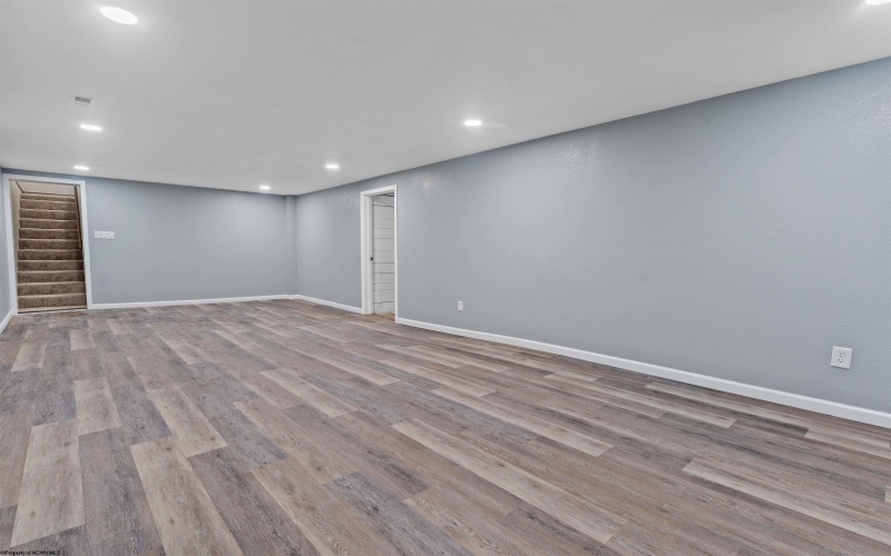 3693 Grafton Road, Morgantown, West Virginia 26508, 3 Bedrooms Bedrooms, 8 Rooms Rooms,2 BathroomsBathrooms,Single Family Detached,For Sale,Grafton,10159500