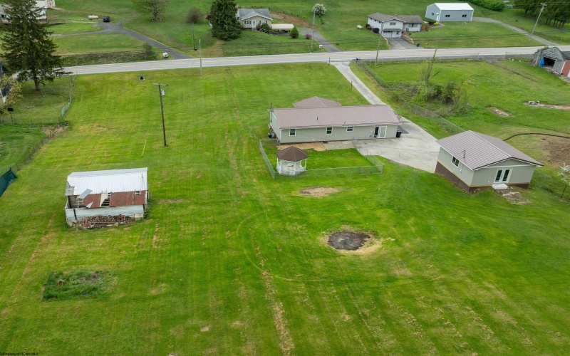 3693 Grafton Road, Morgantown, West Virginia 26508, 3 Bedrooms Bedrooms, 8 Rooms Rooms,2 BathroomsBathrooms,Single Family Detached,For Sale,Grafton,10159500