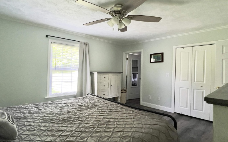 1 Lucille Lane, Morgantown, West Virginia 26501, 3 Bedrooms Bedrooms, 8 Rooms Rooms,2 BathroomsBathrooms,Single Family Detached,For Sale,Lucille,10159514