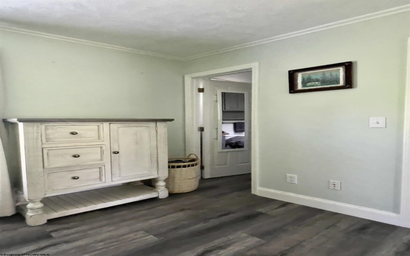 1 Lucille Lane, Morgantown, West Virginia 26501, 3 Bedrooms Bedrooms, 8 Rooms Rooms,2 BathroomsBathrooms,Single Family Detached,For Sale,Lucille,10159514