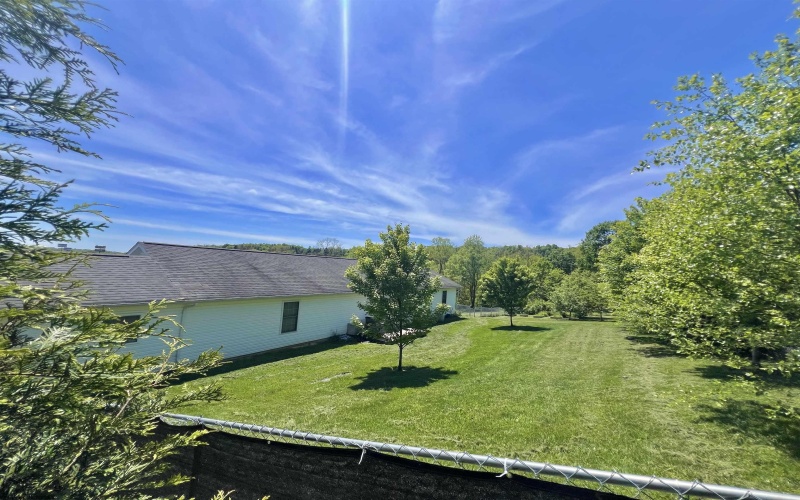 1 Lucille Lane, Morgantown, West Virginia 26501, 3 Bedrooms Bedrooms, 8 Rooms Rooms,2 BathroomsBathrooms,Single Family Detached,For Sale,Lucille,10159514