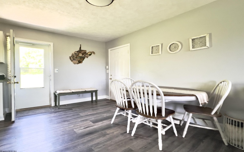 1 Lucille Lane, Morgantown, West Virginia 26501, 3 Bedrooms Bedrooms, 8 Rooms Rooms,2 BathroomsBathrooms,Single Family Detached,For Sale,Lucille,10159514