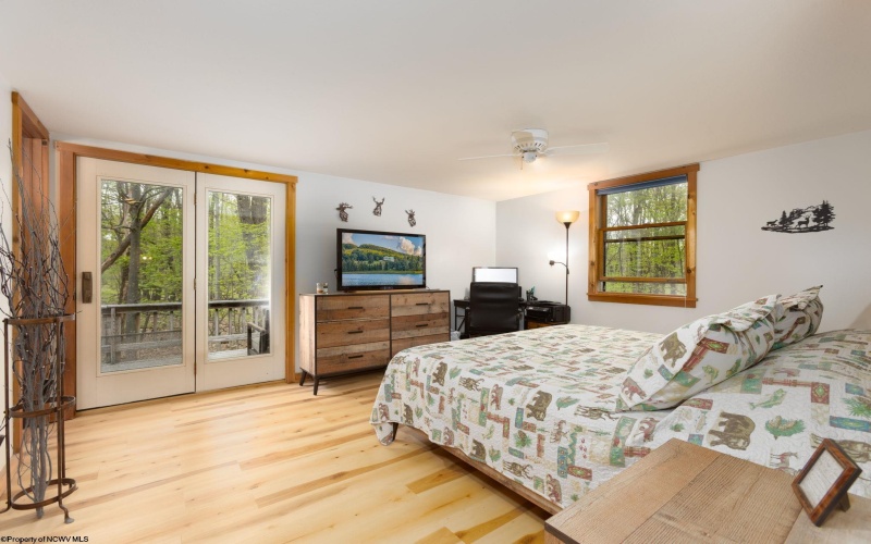 247 Daylily Court, Terra Alta, West Virginia 26764-3114, 4 Bedrooms Bedrooms, 9 Rooms Rooms,2 BathroomsBathrooms,Single Family Detached,For Sale,Daylily,10159513