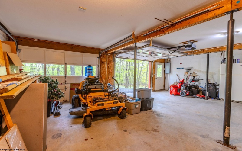 247 Daylily Court, Terra Alta, West Virginia 26764-3114, 4 Bedrooms Bedrooms, 9 Rooms Rooms,2 BathroomsBathrooms,Single Family Detached,For Sale,Daylily,10159513