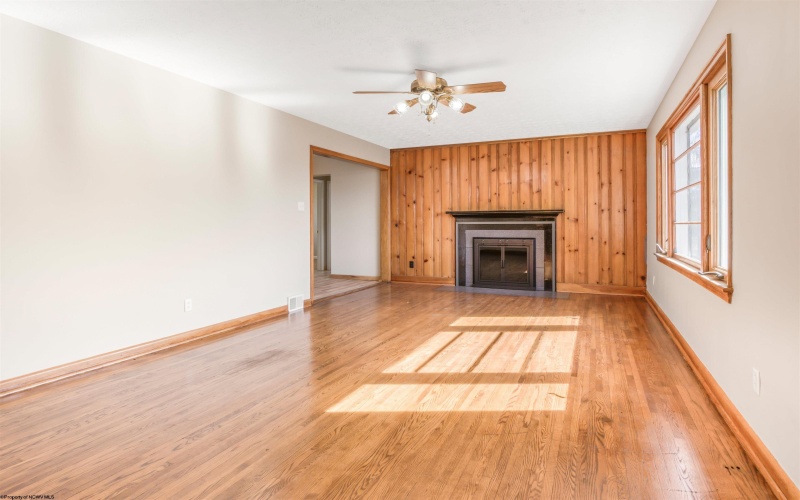 532 Pierpont Road, Morgantown, West Virginia 26508, 5 Bedrooms Bedrooms, 8 Rooms Rooms,2 BathroomsBathrooms,Single Family Detached,For Sale,Pierpont,10159512
