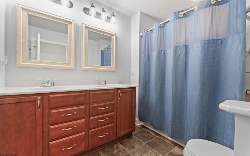1205 Paradise Point Court, Morgantown, West Virginia 26508, 3 Bedrooms Bedrooms, 7 Rooms Rooms,3 BathroomsBathrooms,Single Family Detached,For Sale,Paradise Point,10159529