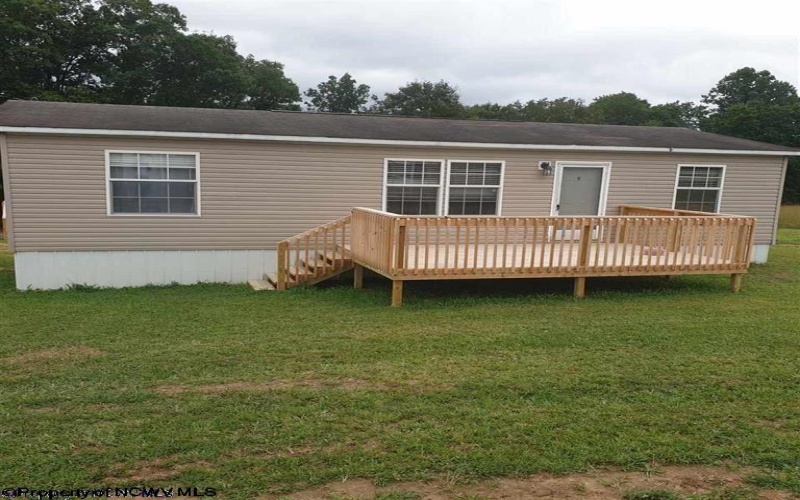 118 Joni Kay Boulevard, Buckhannon, West Virginia 26201, 3 Bedrooms Bedrooms, 7 Rooms Rooms,2 BathroomsBathrooms,Residential Rentals,For Rent,Joni Kay,10159522