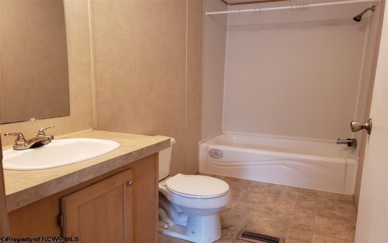 118 Joni Kay Boulevard, Buckhannon, West Virginia 26201, 3 Bedrooms Bedrooms, 7 Rooms Rooms,2 BathroomsBathrooms,Residential Rentals,For Rent,Joni Kay,10159522