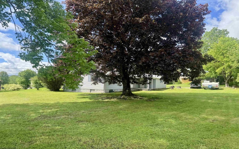 213 Albright Road, Kingwood, West Virginia 26537, 2 Bedrooms Bedrooms, 6 Rooms Rooms,1 BathroomBathrooms,Single Family Detached,For Sale,Albright,10159526