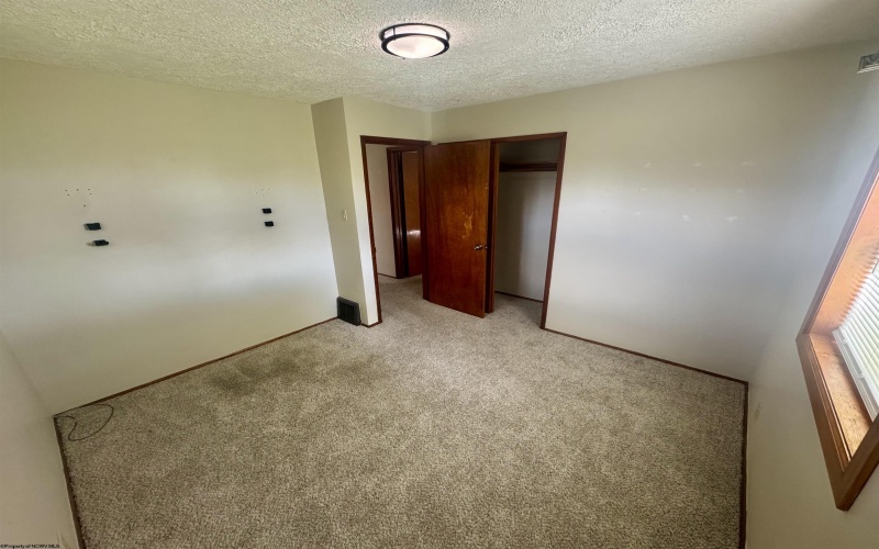 213 Albright Road, Kingwood, West Virginia 26537, 2 Bedrooms Bedrooms, 6 Rooms Rooms,1 BathroomBathrooms,Single Family Detached,For Sale,Albright,10159526