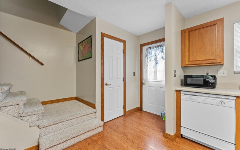 3 Bakers Pointe, Morgantown, West Virginia 26505, 2 Bedrooms Bedrooms, 4 Rooms Rooms,1 BathroomBathrooms,Single Family Attached,For Sale,Bakers,10159532