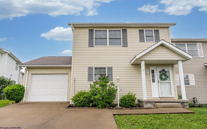 4032 Pinehurst Drive, Morgantown, West Virginia 26505, 2 Bedrooms Bedrooms, 4 Rooms Rooms,2 BathroomsBathrooms,Single Family Attached,For Sale,Pinehurst,10159539