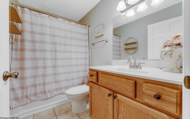 4032 Pinehurst Drive, Morgantown, West Virginia 26505, 2 Bedrooms Bedrooms, 4 Rooms Rooms,2 BathroomsBathrooms,Single Family Attached,For Sale,Pinehurst,10159539