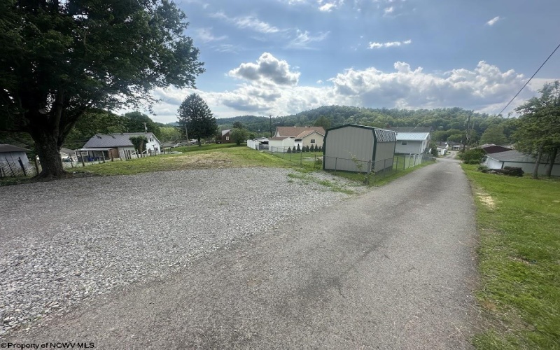 8117 Southern Avenue, Stonewood, West Virginia 26301, ,Lots/land,For Sale,Southern,10159543