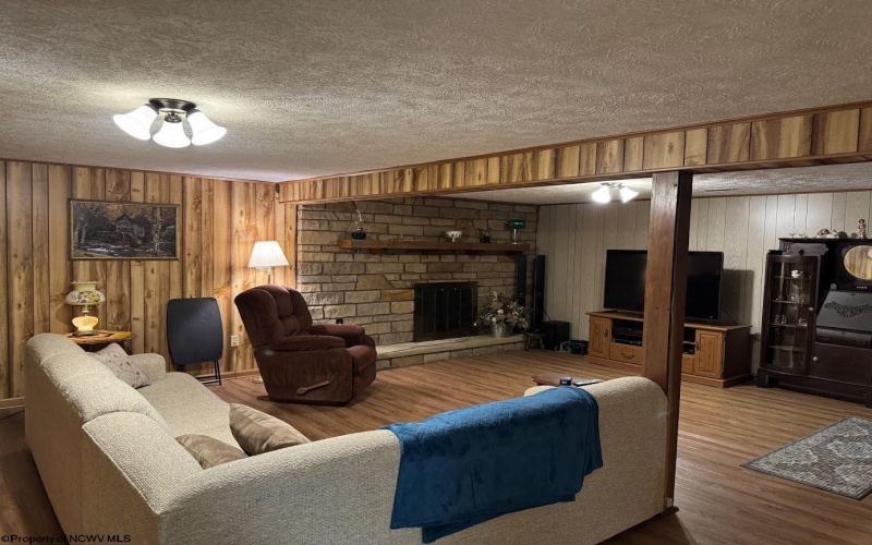 48 Millbrook Road, Bridgeport, West Virginia 26330, 3 Bedrooms Bedrooms, 9 Rooms Rooms,2 BathroomsBathrooms,Single Family Detached,For Sale,Millbrook,10159530