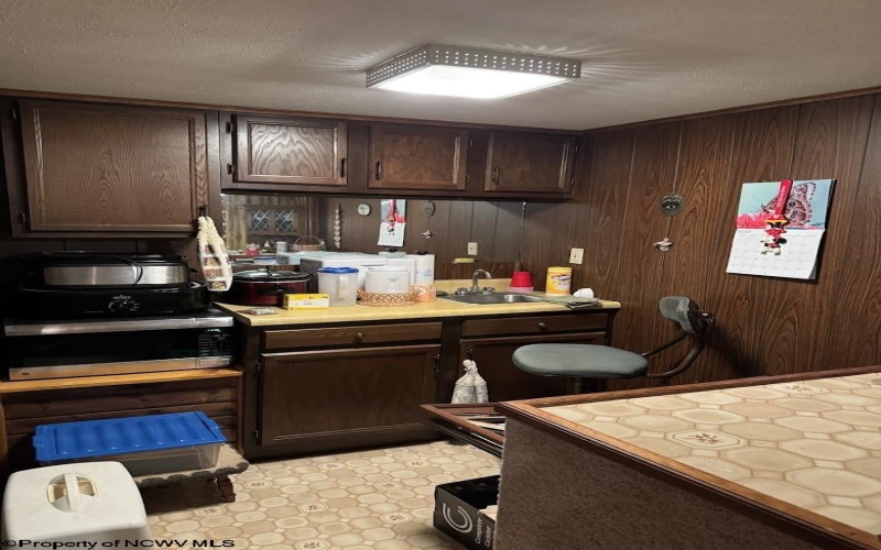 48 Millbrook Road, Bridgeport, West Virginia 26330, 3 Bedrooms Bedrooms, 9 Rooms Rooms,2 BathroomsBathrooms,Single Family Detached,For Sale,Millbrook,10159530