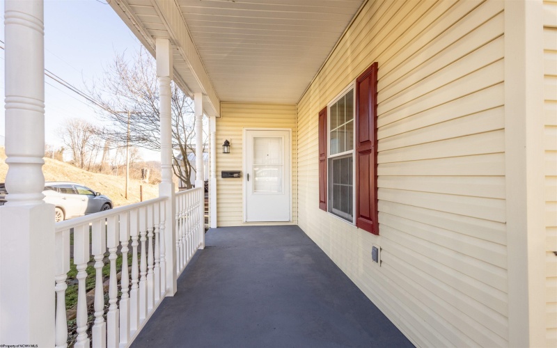 406 Maple Avenue, Fairmont, West Virginia 26554, 1 Bedroom Bedrooms, 3 Rooms Rooms,1 BathroomBathrooms,Single Family Detached,For Sale,Maple,10159531