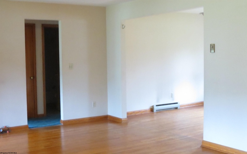 1782 Parsons Road, Montrose, West Virginia 26283-7069, 2 Bedrooms Bedrooms, 5 Rooms Rooms,1 BathroomBathrooms,Single Family Detached,For Sale,Parsons,10159547