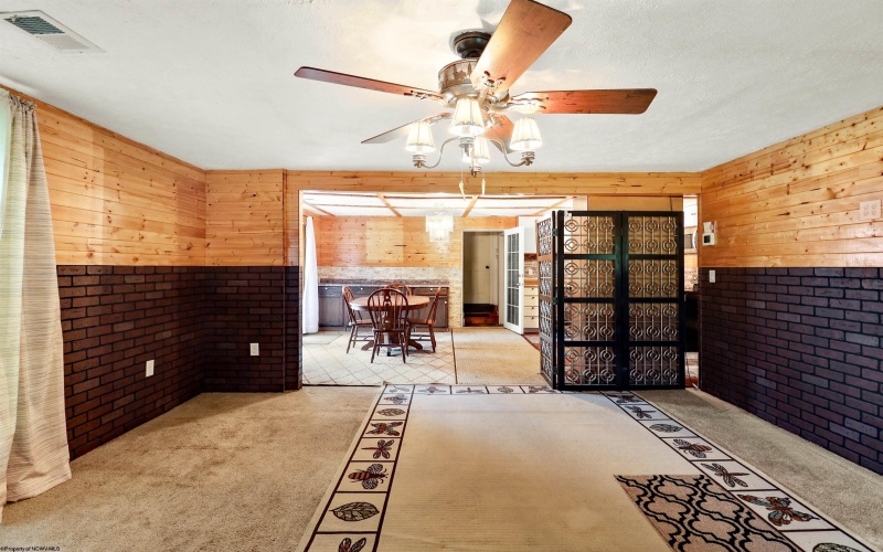 107 Orchard Street, Masontown, West Virginia 26542, 3 Bedrooms Bedrooms, 6 Rooms Rooms,2 BathroomsBathrooms,Single Family Detached,For Sale,Orchard,10159541