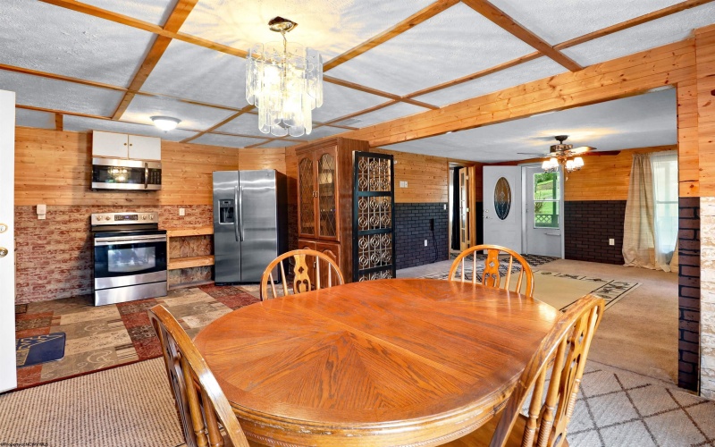 107 Orchard Street, Masontown, West Virginia 26542, 3 Bedrooms Bedrooms, 6 Rooms Rooms,2 BathroomsBathrooms,Single Family Detached,For Sale,Orchard,10159541