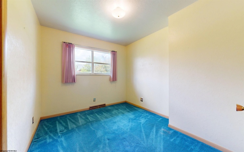 1601 Clifton Drive, Fairmont, West Virginia 26554, 3 Bedrooms Bedrooms, 8 Rooms Rooms,2 BathroomsBathrooms,Single Family Detached,For Sale,Clifton,10159534