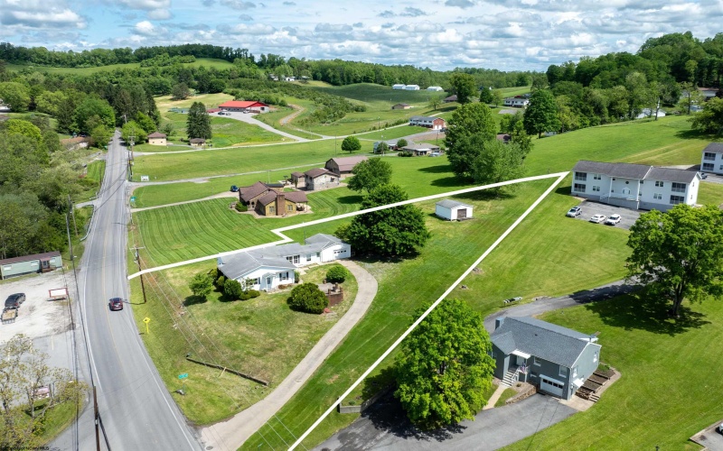 3129 Whitehall Boulevard, Fairmont, West Virginia 26554, 2 Bedrooms Bedrooms, 5 Rooms Rooms,1 BathroomBathrooms,Single Family Detached,For Sale,Whitehall,10159537