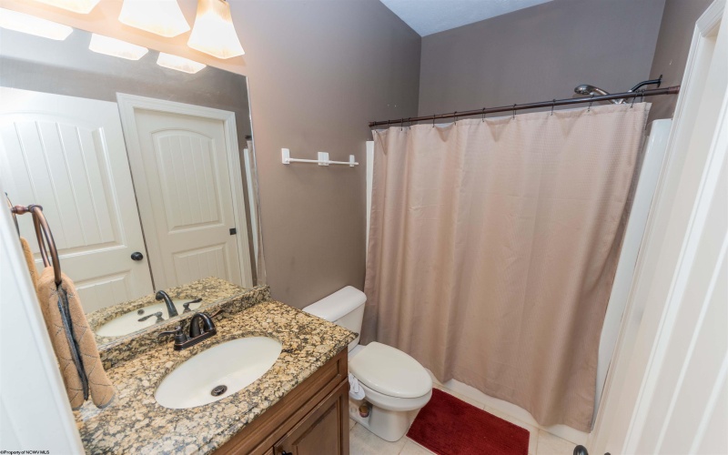 15 Berkshire Drive, Morgantown, West Virginia 26508, 5 Bedrooms Bedrooms, 12 Rooms Rooms,4 BathroomsBathrooms,Single Family Detached,For Sale,Berkshire,10159538