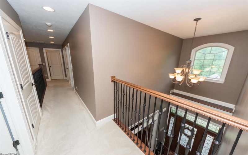 15 Berkshire Drive, Morgantown, West Virginia 26508, 5 Bedrooms Bedrooms, 12 Rooms Rooms,4 BathroomsBathrooms,Single Family Detached,For Sale,Berkshire,10159538