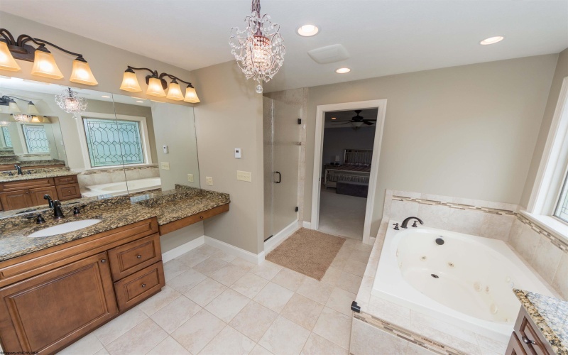 15 Berkshire Drive, Morgantown, West Virginia 26508, 5 Bedrooms Bedrooms, 12 Rooms Rooms,4 BathroomsBathrooms,Single Family Detached,For Sale,Berkshire,10159538