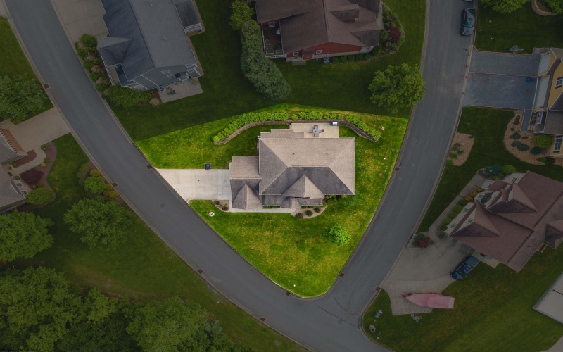15 Berkshire Drive, Morgantown, West Virginia 26508, 5 Bedrooms Bedrooms, 12 Rooms Rooms,4 BathroomsBathrooms,Single Family Detached,For Sale,Berkshire,10159538