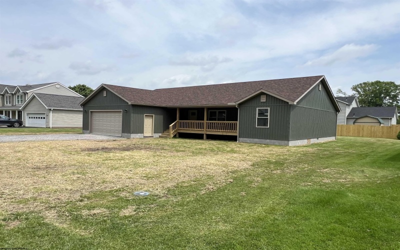 107 Valley Court, Elkins, West Virginia 26241, 3 Bedrooms Bedrooms, 8 Rooms Rooms,2 BathroomsBathrooms,Single Family Detached,For Sale,Valley,10159540