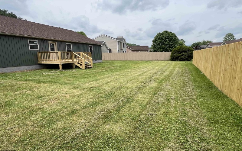 107 Valley Court, Elkins, West Virginia 26241, 3 Bedrooms Bedrooms, 8 Rooms Rooms,2 BathroomsBathrooms,Single Family Detached,For Sale,Valley,10159540
