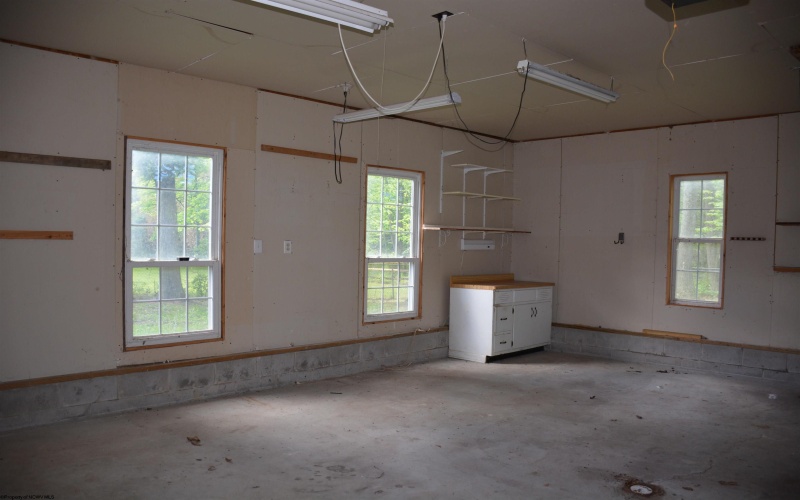 1251 Briercliff Road, Bridgeport, West Virginia 26330, 3 Bedrooms Bedrooms, 6 Rooms Rooms,1 BathroomBathrooms,Single Family Detached,For Sale,Briercliff,10159555
