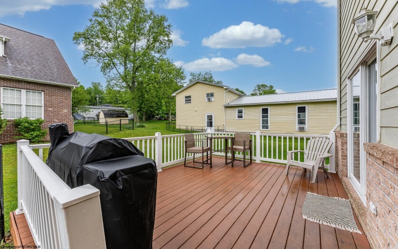 102 Maren Lane, Morgantown, West Virginia 26508, 3 Bedrooms Bedrooms, 7 Rooms Rooms,2 BathroomsBathrooms,Single Family Detached,For Sale,Maren,10159553
