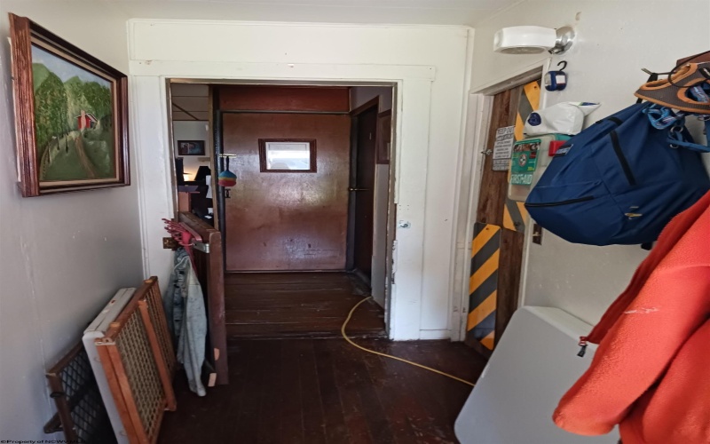 7 Tucker Street, Buckhannon, West Virginia 26201-2522, 3 Bedrooms Bedrooms, 5 Rooms Rooms,1 BathroomBathrooms,Single Family Detached,For Sale,Tucker,10159557